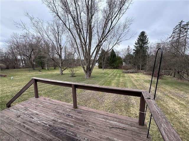 12688 Woodside Drive, Chesterland, OH 44026