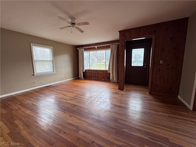 12688 Woodside Drive, Chesterland, OH 44026