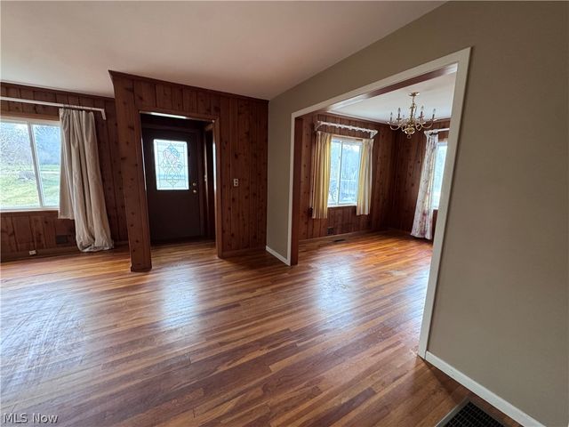 12688 Woodside Drive, Chesterland, OH 44026