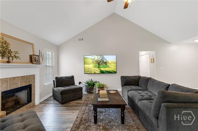439 Hope Creek Drive, Richmond Hill, GA 31324