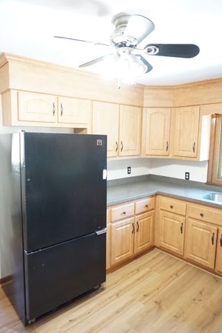 57 Llewellyn St, Lowell, MA 01850