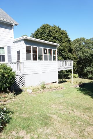 57 Llewellyn St, Lowell, MA 01850