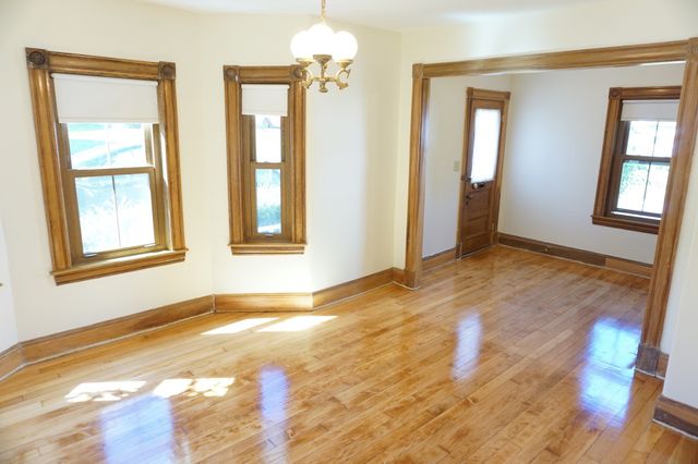 57 Llewellyn St, Lowell, MA 01850