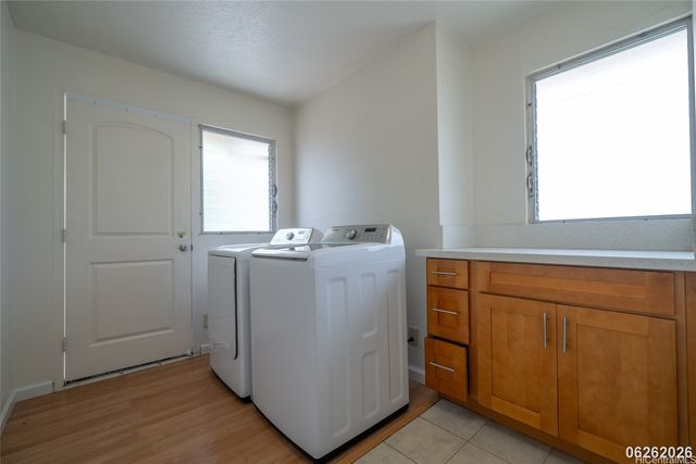 1725 Olona Lane, Honolulu, HI 96817