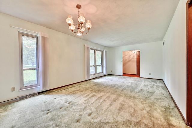 8043 Dimmick Road, West Chester, OH 45241