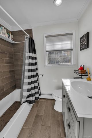 164 Donegan Avenue, East Patchogue, NY 11772