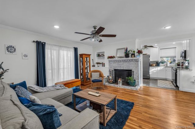 164 Donegan Avenue, East Patchogue, NY 11772