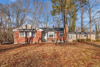 164 Donegan Avenue, East Patchogue, NY 11772