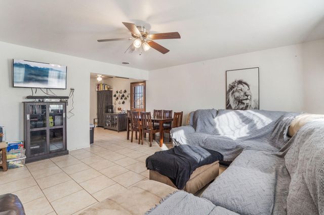 1614 W Aragon Road, Belen, NM 87002