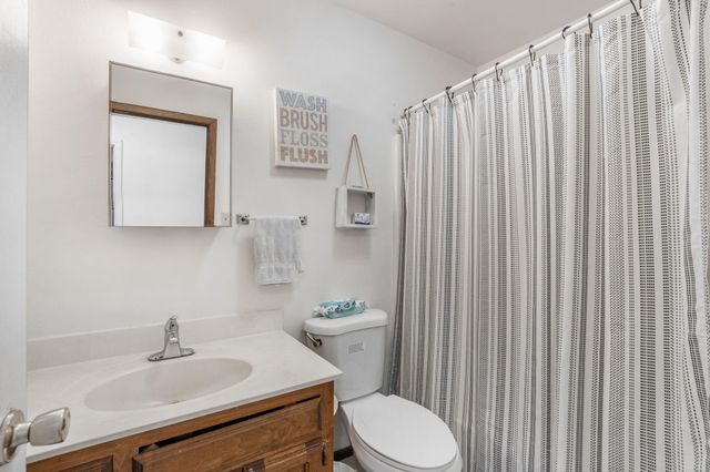 1614 W Aragon Road, Belen, NM 87002