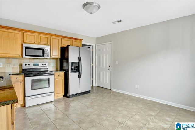 21886 EASTERN VALLEY ROAD, Mccalla, AL 35111