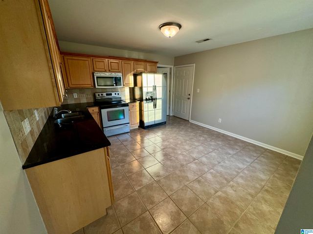 21886 EASTERN VALLEY ROAD, Mccalla, AL 35111