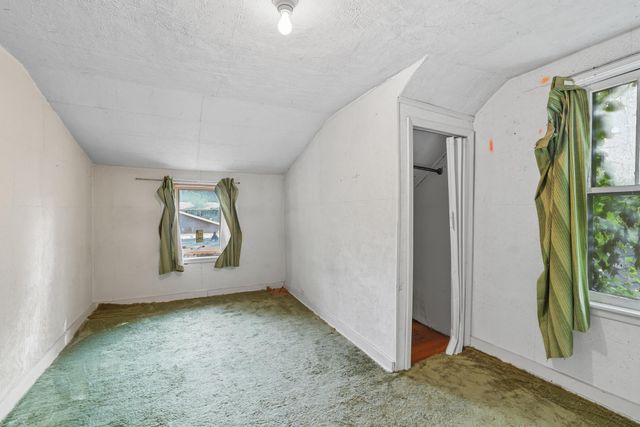 809 11th Street W, Hastings, MN 55033