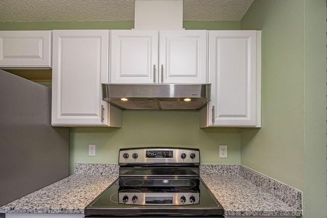 18565 47th Court N, Loxahatchee, FL 33470