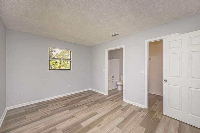 18565 47th Court N, Loxahatchee, FL 33470