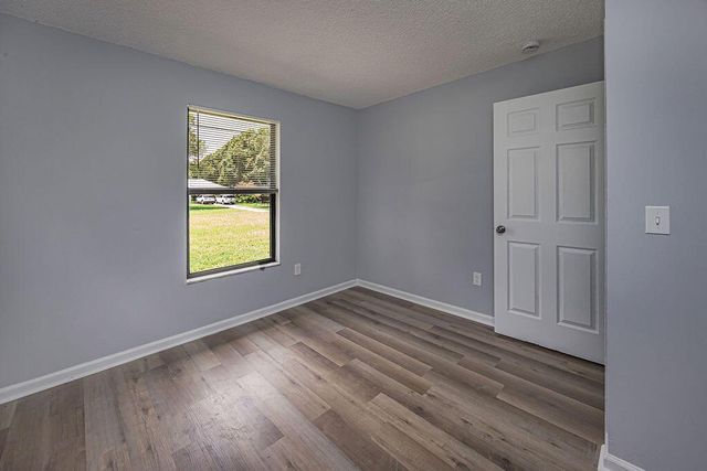 18565 47th Court N, Loxahatchee, FL 33470