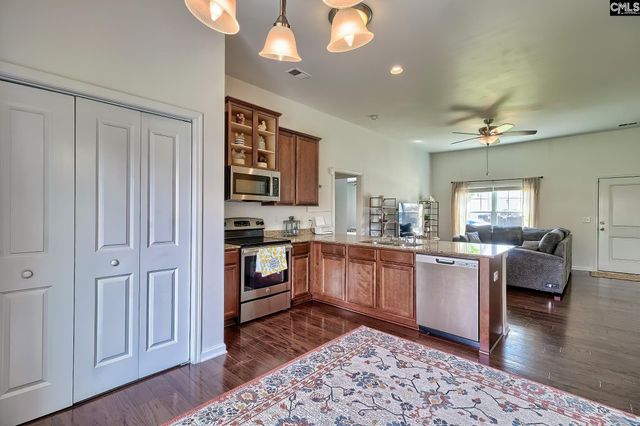 915 Dovefield Lane, Lexington, SC 29073