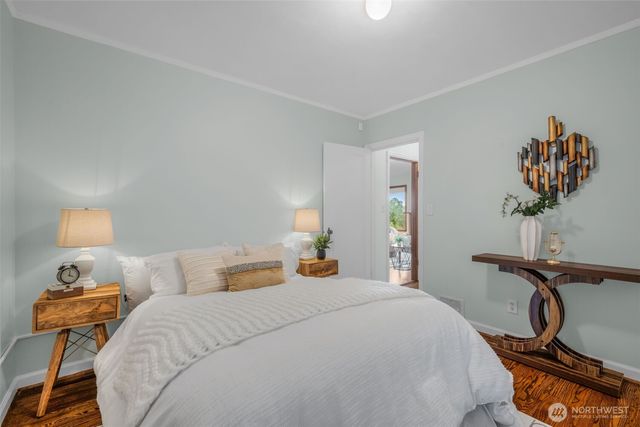 2301 Delmar Drive E, Seattle, WA 98102