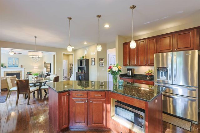 3328 Riverside Drive, Mason, OH 45040