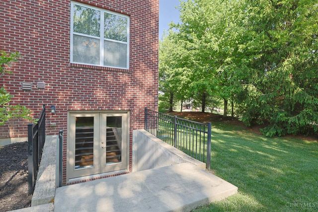 3328 Riverside Drive, Mason, OH 45040