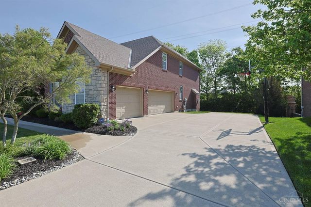 3328 Riverside Drive, Mason, OH 45040