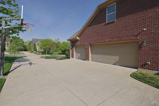 3328 Riverside Drive, Mason, OH 45040