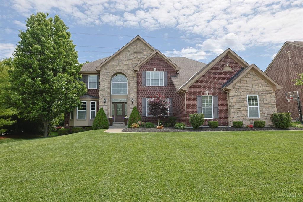 3328 Riverside Drive, Mason, OH 45040