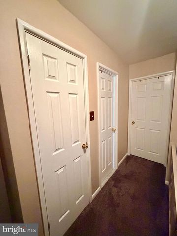 3622 GENESEE DR, Philadelphia, PA 19154