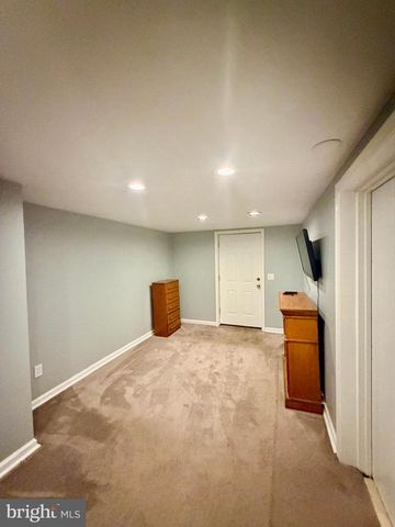 3622 GENESEE DR, Philadelphia, PA 19154