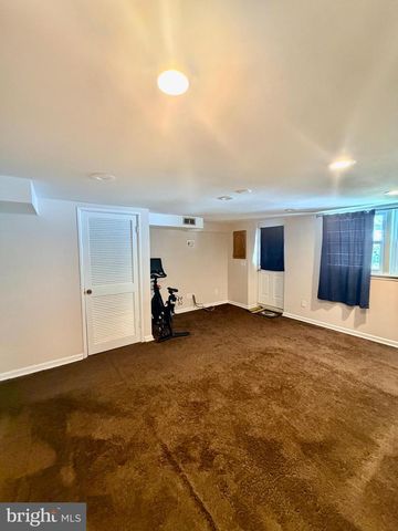 3622 GENESEE DR, Philadelphia, PA 19154