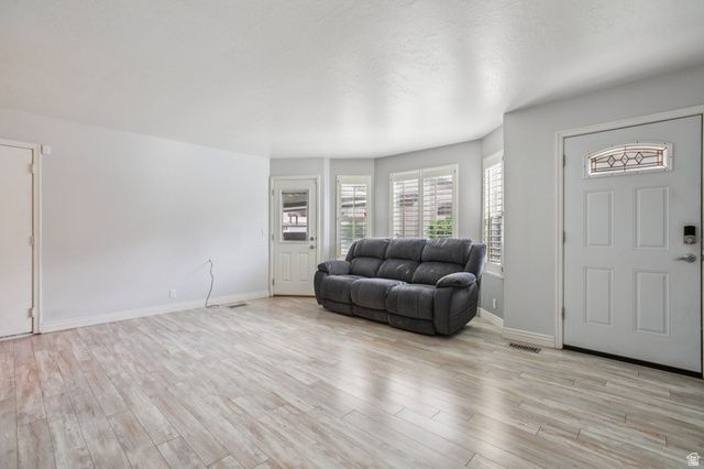 87 SANTA RITA PL, West Jordan, UT 84088