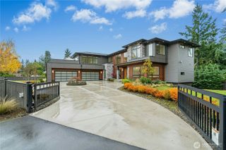 10368 Kaylen Place, Bellevue, WA 98004