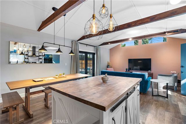 6512 Coldwater Cyn Avenue, Valley Glen, CA 91606