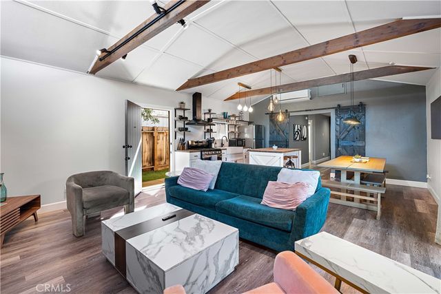 6512 Coldwater Cyn Avenue, Valley Glen, CA 91606