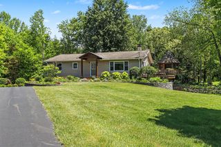 20112 13 Mile Road, Convis Twp, MI 49014