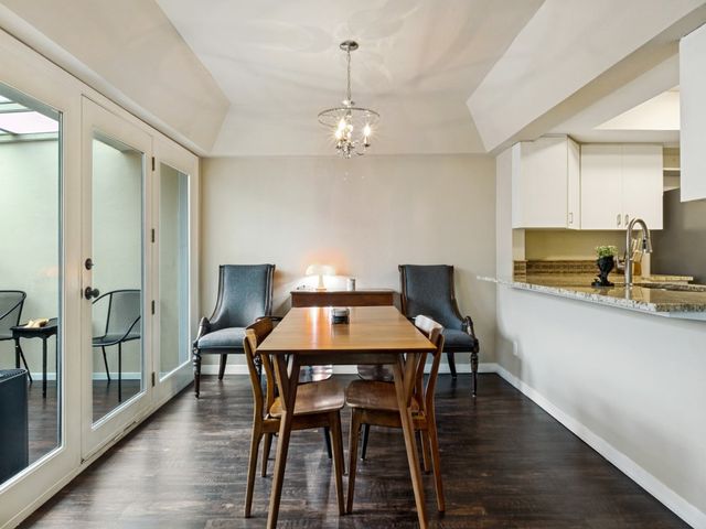 3139 Golden Oak, Farmers Branch, TX 75234