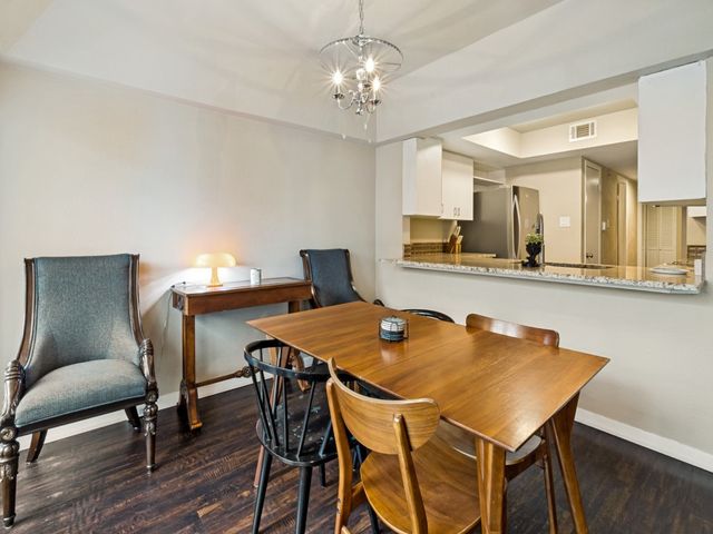 3139 Golden Oak, Farmers Branch, TX 75234