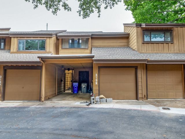 3139 Golden Oak, Farmers Branch, TX 75234