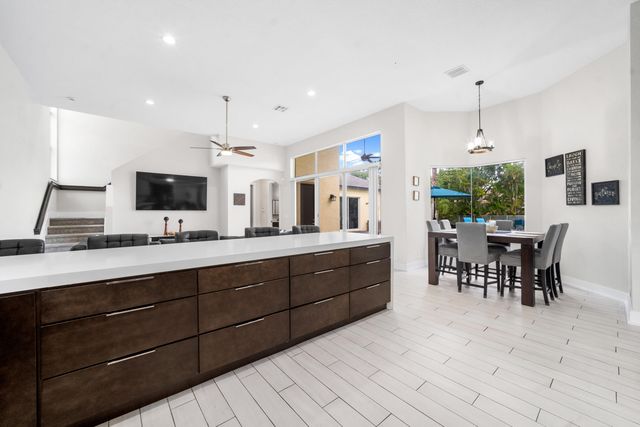 6569 NW 103rd Terrace, Parkland, FL 33076