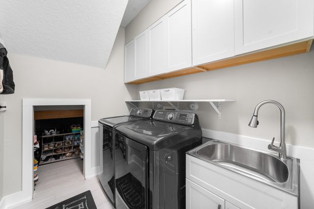 6569 NW 103rd Terrace, Parkland, FL 33076