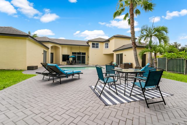 6569 NW 103rd Terrace, Parkland, FL 33076
