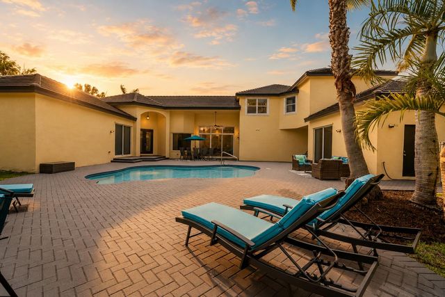 6569 NW 103rd Terrace, Parkland, FL 33076