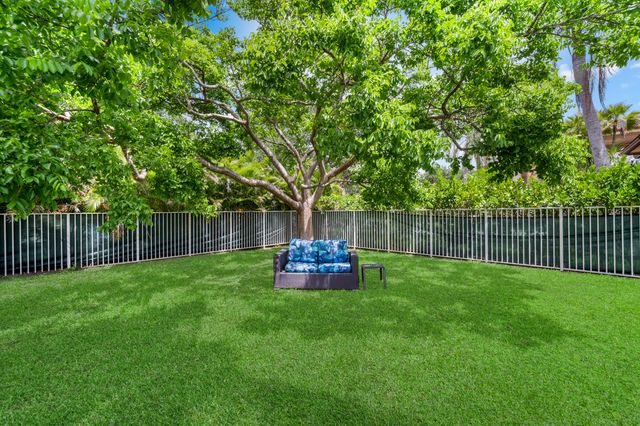 6569 NW 103rd Terrace, Parkland, FL 33076