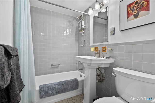 100 York Street 5D, New Haven, CT 06511