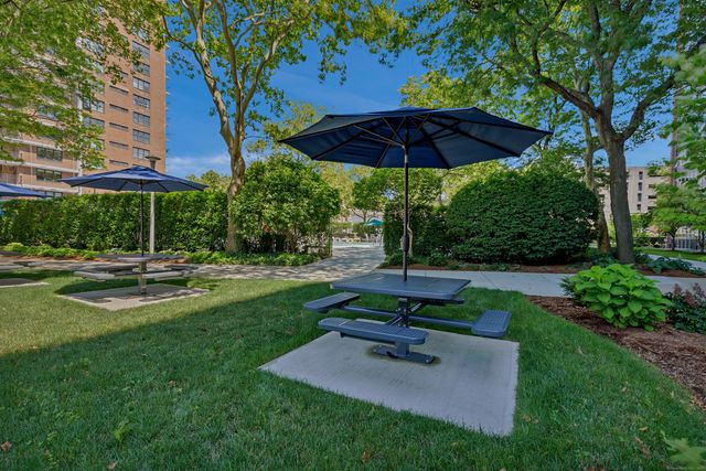 100 York Street 5D, New Haven, CT 06511