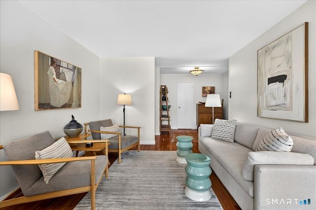 100 York Street 5D, New Haven, CT 06511