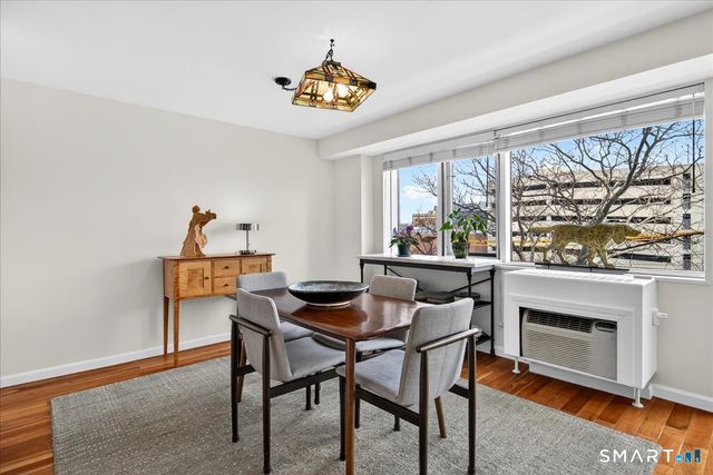 100 York Street 5D, New Haven, CT 06511