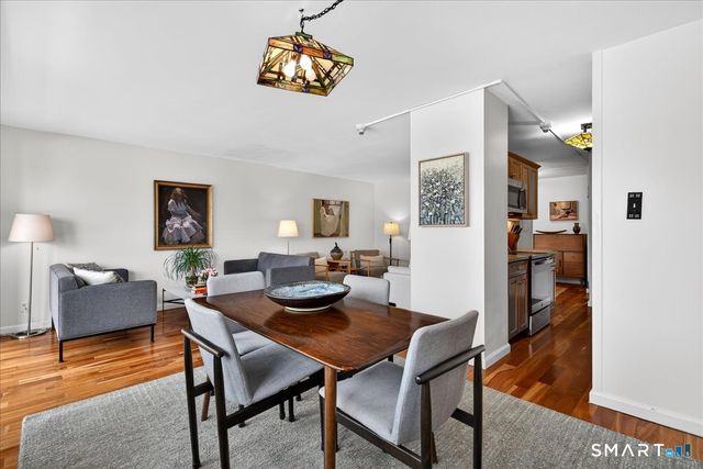 100 York Street 5D, New Haven, CT 06511