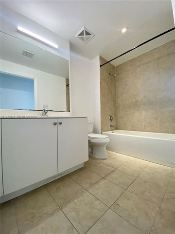 111 E Flagler St 510, Miami, FL 33131