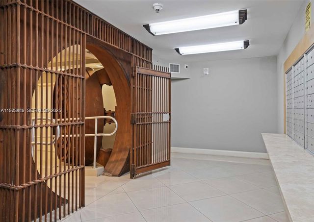 111 E Flagler St 510, Miami, FL 33131